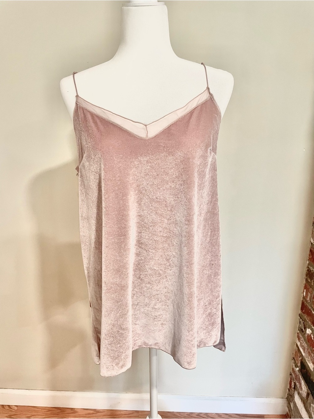Intimately Free People Blush Velvet V-Neck Cami Top